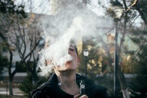 Juul Vaping Lawsuit Settlement Amounts - Featured image