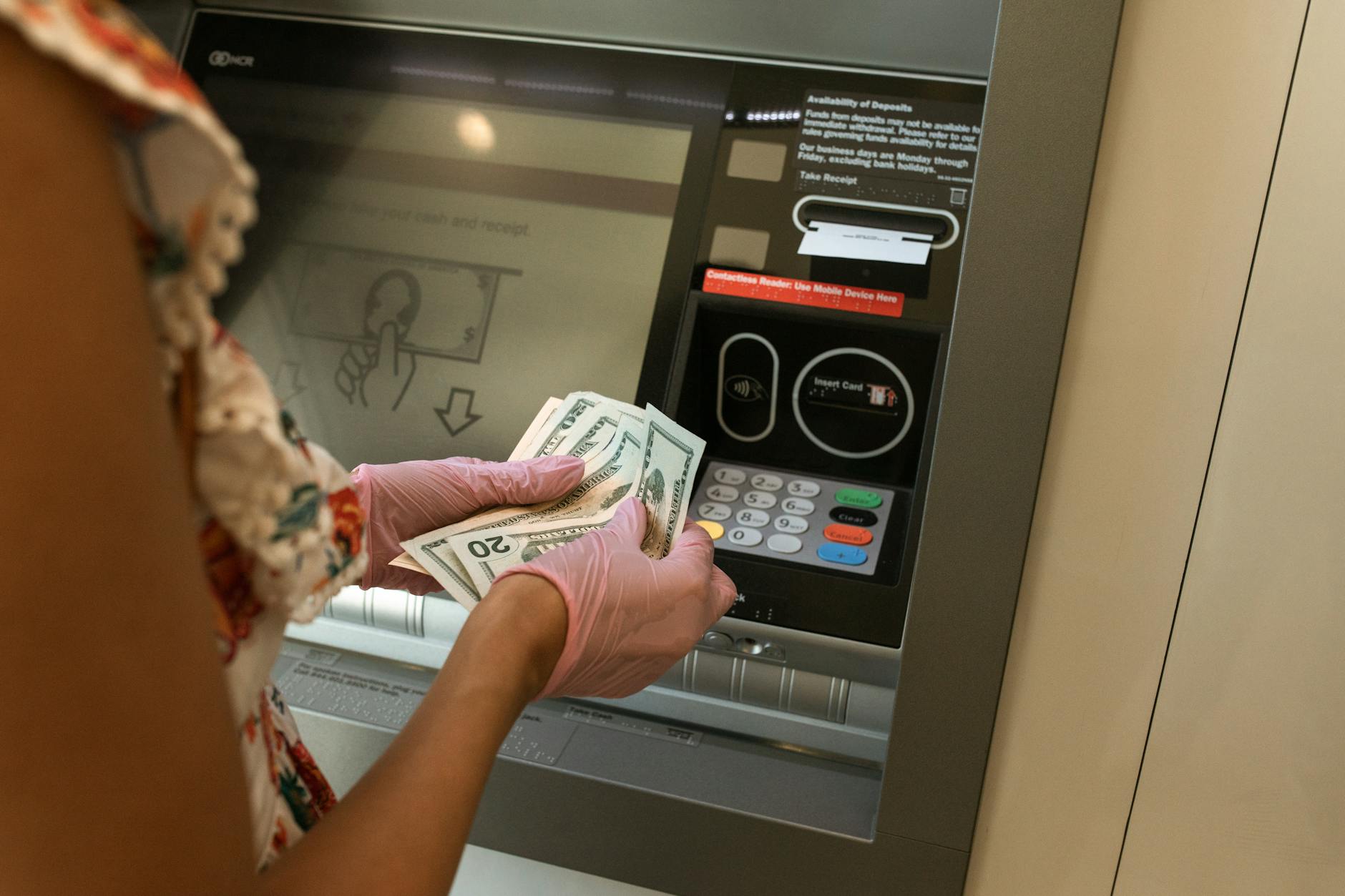 CD Early Withdrawal Penalties and Disclosure Requirements