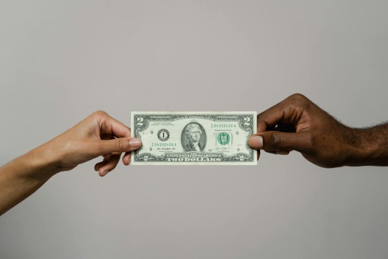 Gender Pay Gap Lawsuit - Featured image