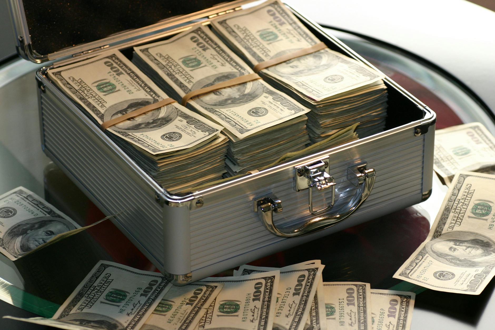 How Fiduciaries Can Defend Against Fee Claims and Plan Sponsor Exposure