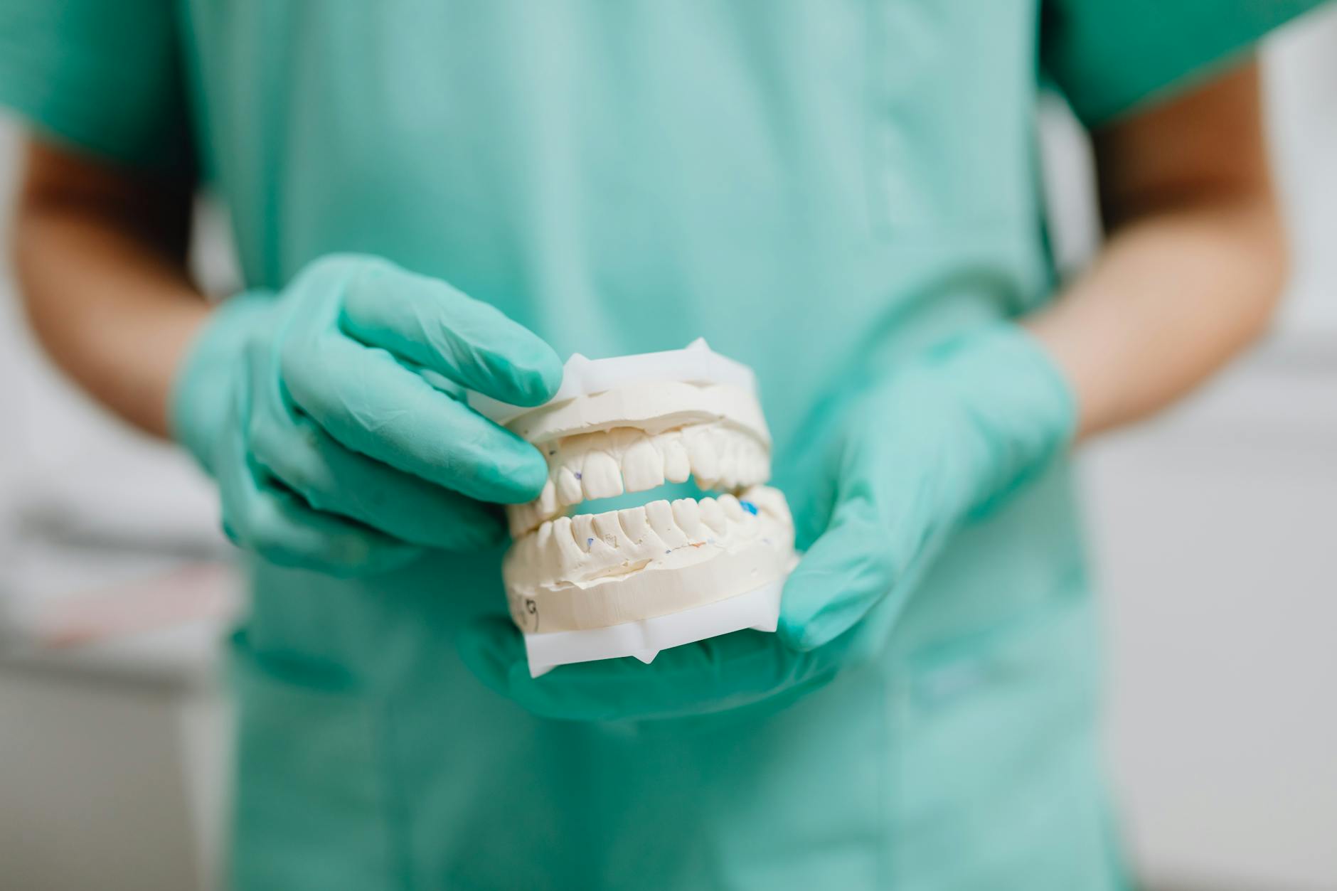 Recent Denture Malpractice Lawsuits and Case Examples