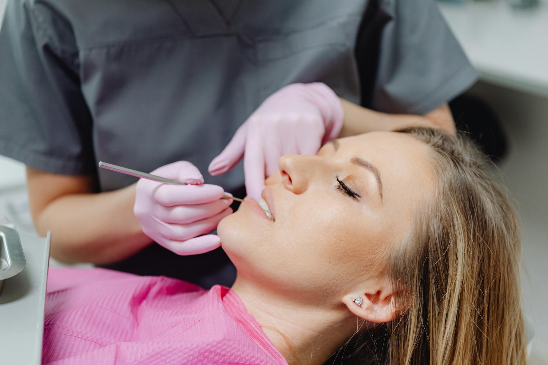 WHO CAN BE HELD LIABLE IN DENTAL X-RAY OVEREXPOSURE CASES