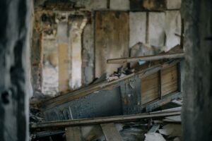 Asbestos Health Crisis: Regional Disparities in Mesothelioma Diagnosis and Treatment Access - Featured image