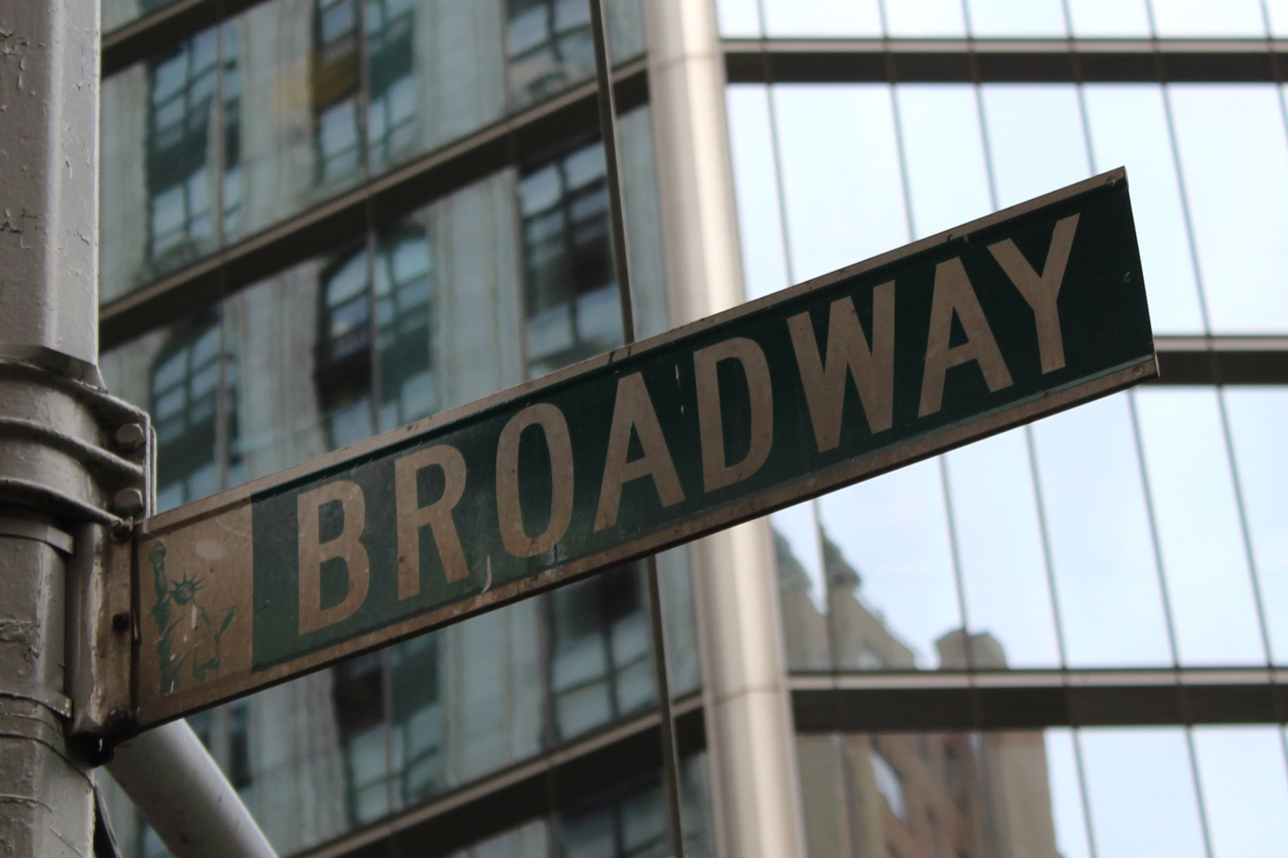 New York Mass Tort Financing Lawsuit Raises Questions About Funding Practices - Featured image
