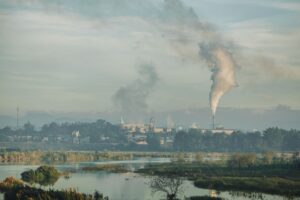 PFAS pollution tracking: Innovative microplastic detection enables environmental monitoring research - Featured image